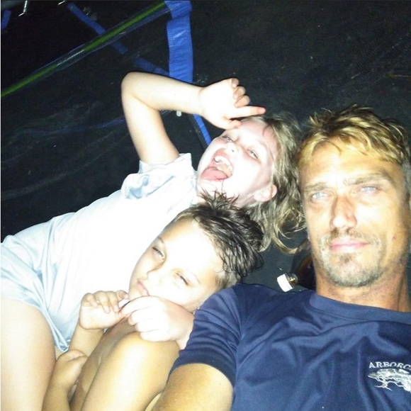 Meet your Posher, Tree and family - Picture 9 of 15